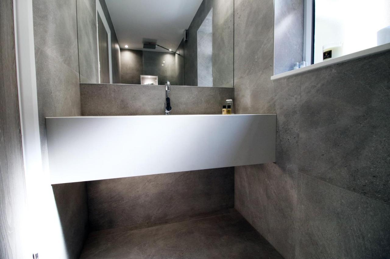 New Spacious 2 Bed Getaway - Private Courtyard! - Underfloor Heating Cardiff Exteriér fotografie