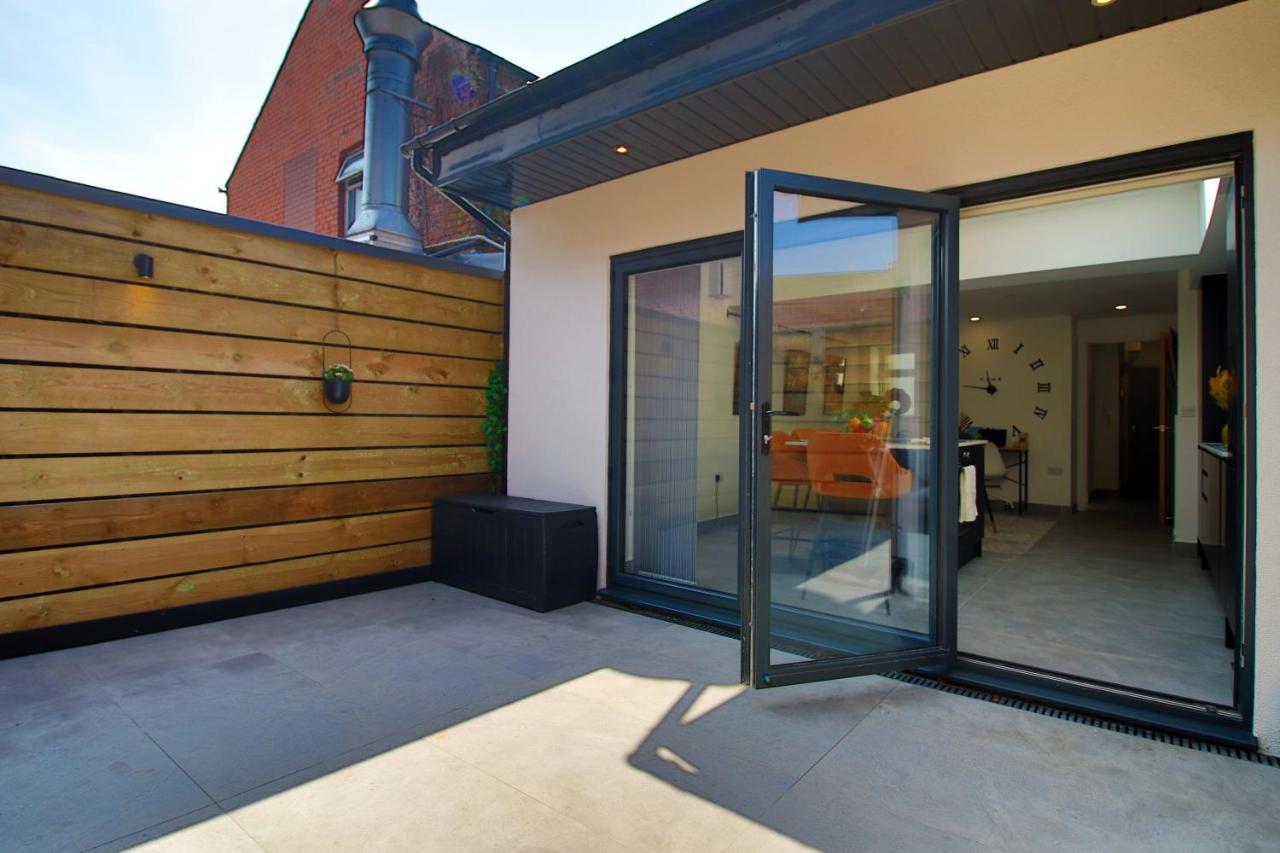New Spacious 2 Bed Getaway - Private Courtyard! - Underfloor Heating Cardiff Exteriér fotografie